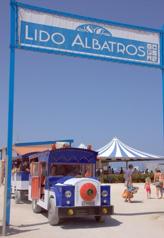 Villaggio Albatros Resort 레시나 외부 사진